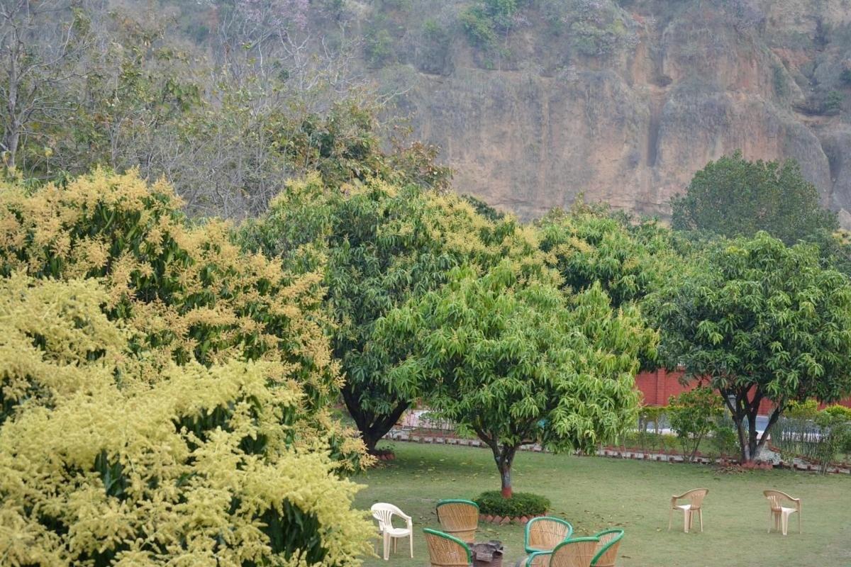 Jim Corbett Resort Ramnagar  Esterno foto